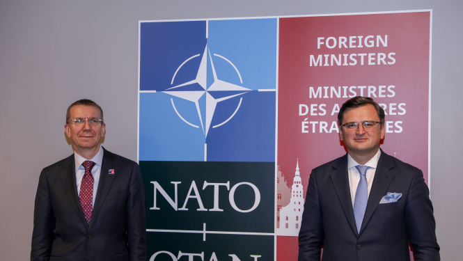 ER+ Ukraina (NATO) 