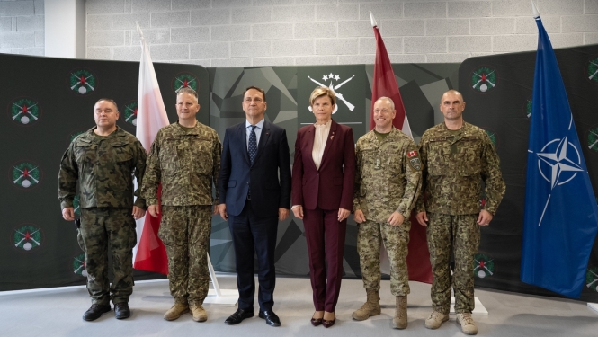 Baiba Braže un Radoslavs Sikorskis