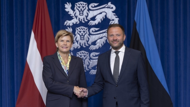 Ārlietu ministre Baiba Braže un Igaunijas ārlietu ministrs Marguss Cahkna