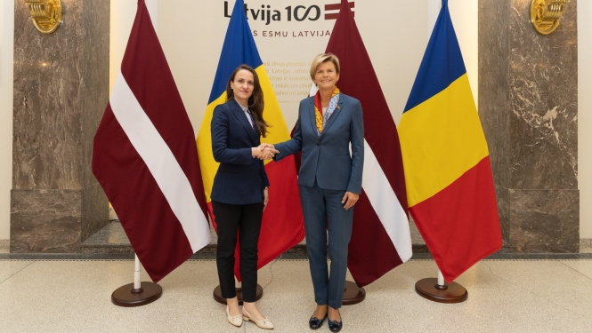 Ārlietu ministre Baiba Braže un Rumānijas ārlietu ministre Oana Coju