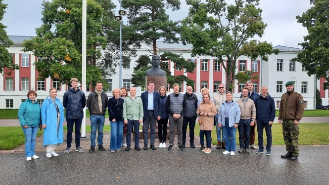 Dalībnieki Latvijas un Igaunijas ārlietu ministriju seminārā