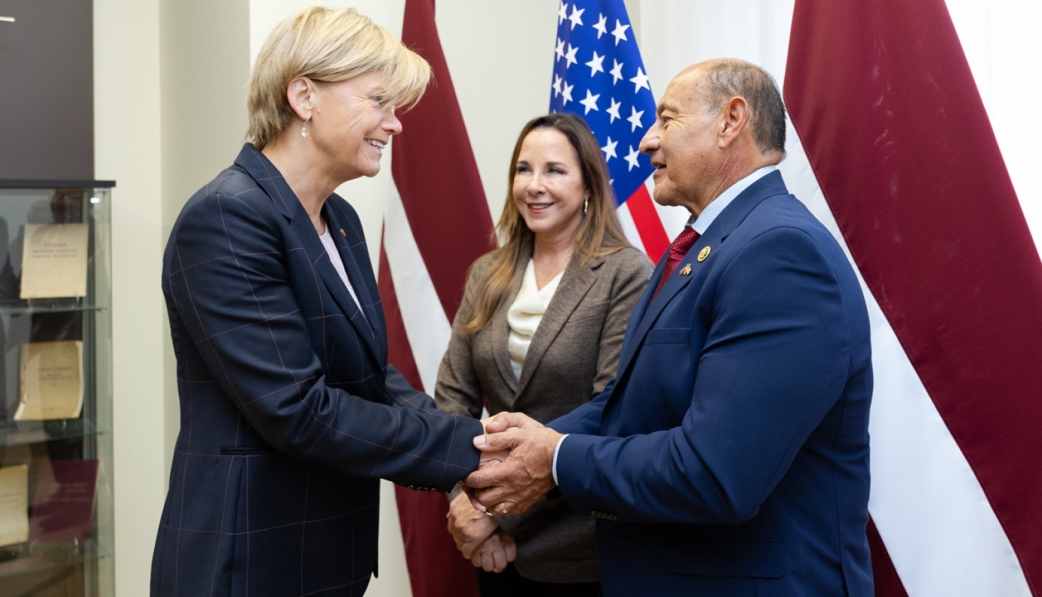 Baiba Braže un Hosē Luiss Korea