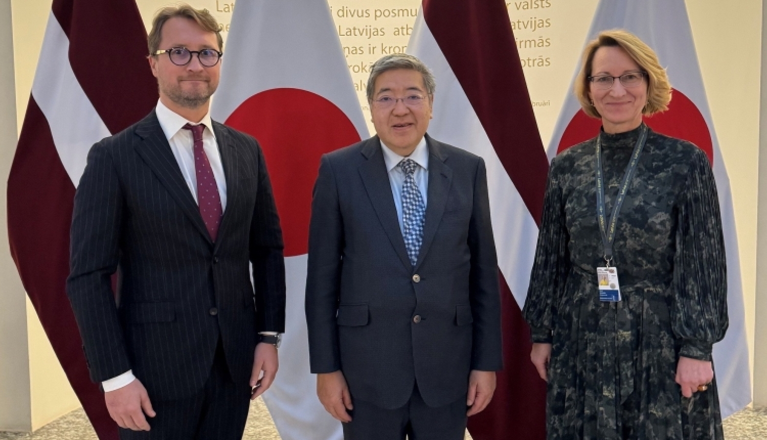 Jasuši Masaki tiekas ar Daci Melbārdi