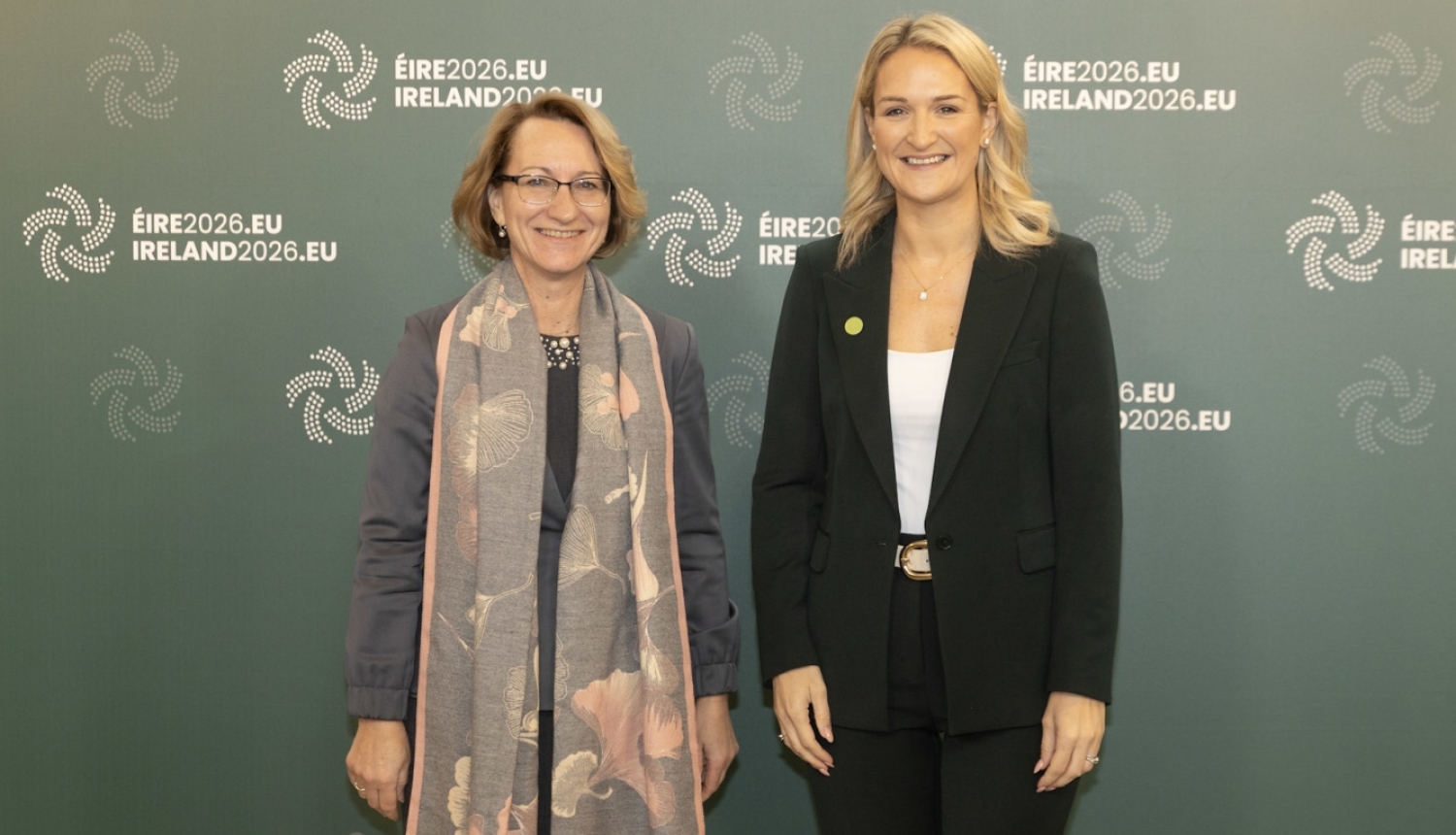Dace Melbārde, Helēna Makentija