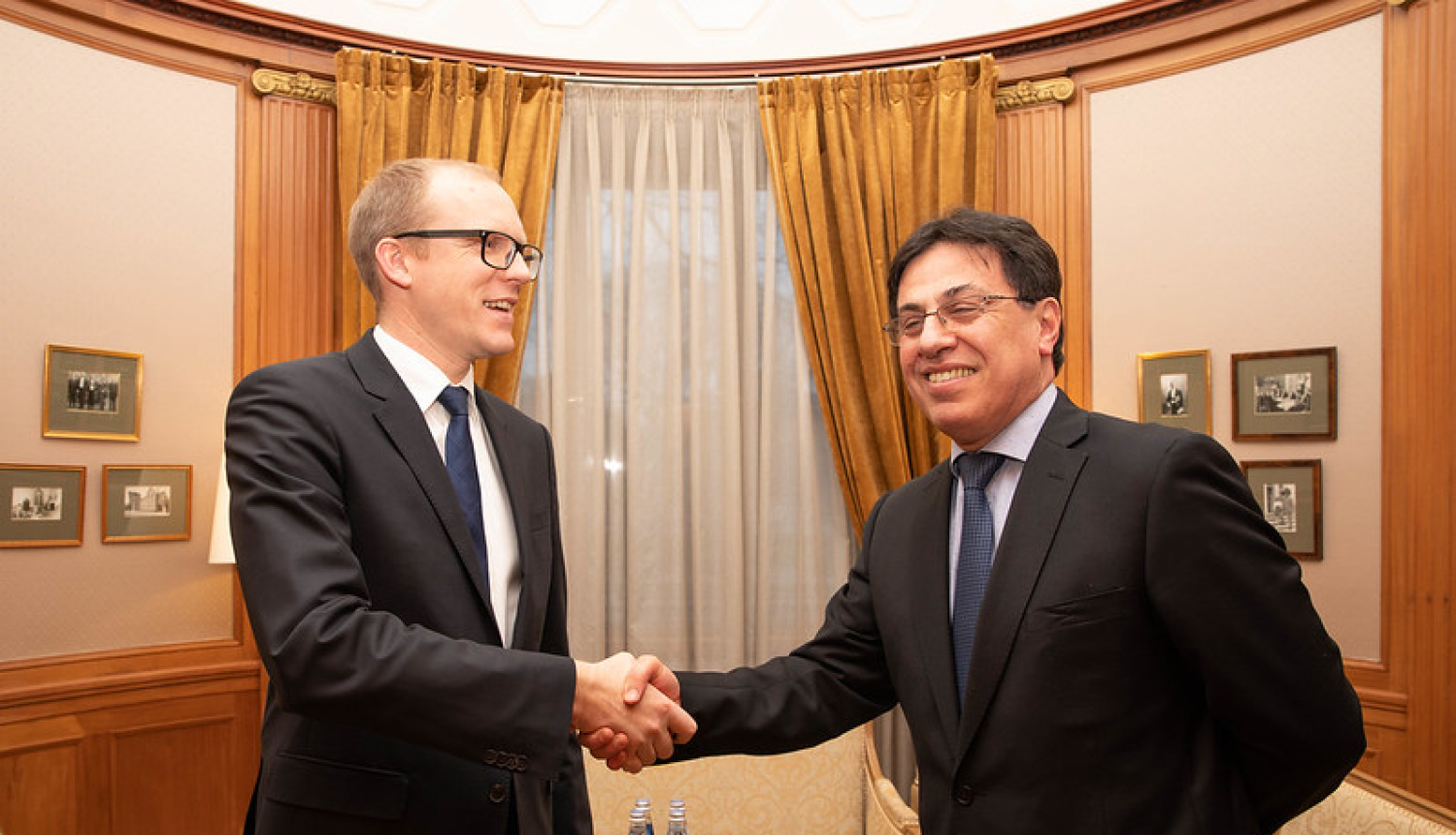 State Secretary welcomes new Ambassador of Uruguay on his accreditation visit