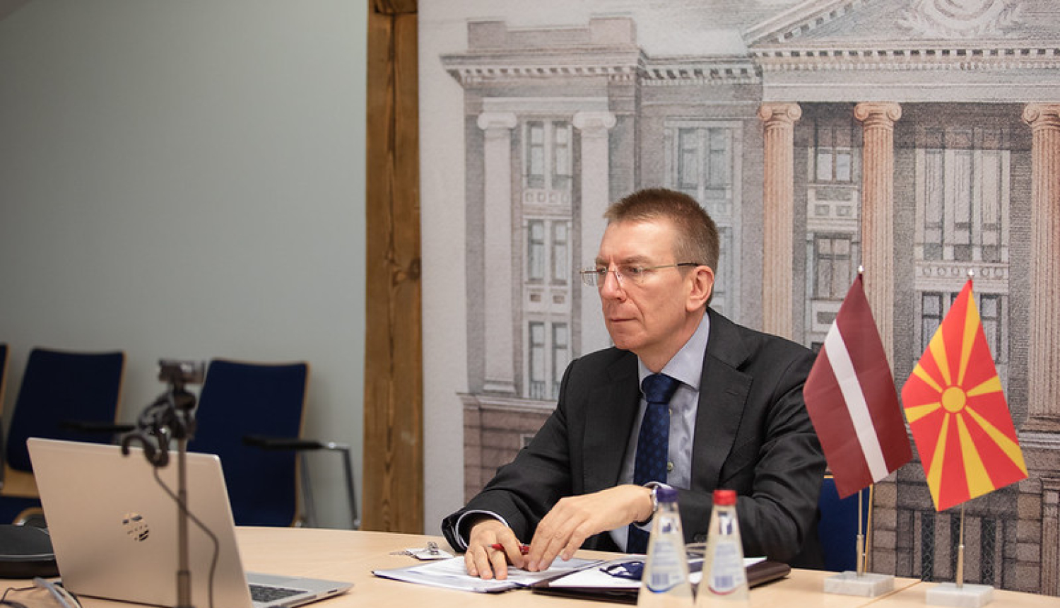 Latvijas un Ziemeļmaķedonijas ārlietu ministri pārrunā abu valstu divpusējās attiecības un Ziemeļmaķedonijas ES integrācijas jautājumus