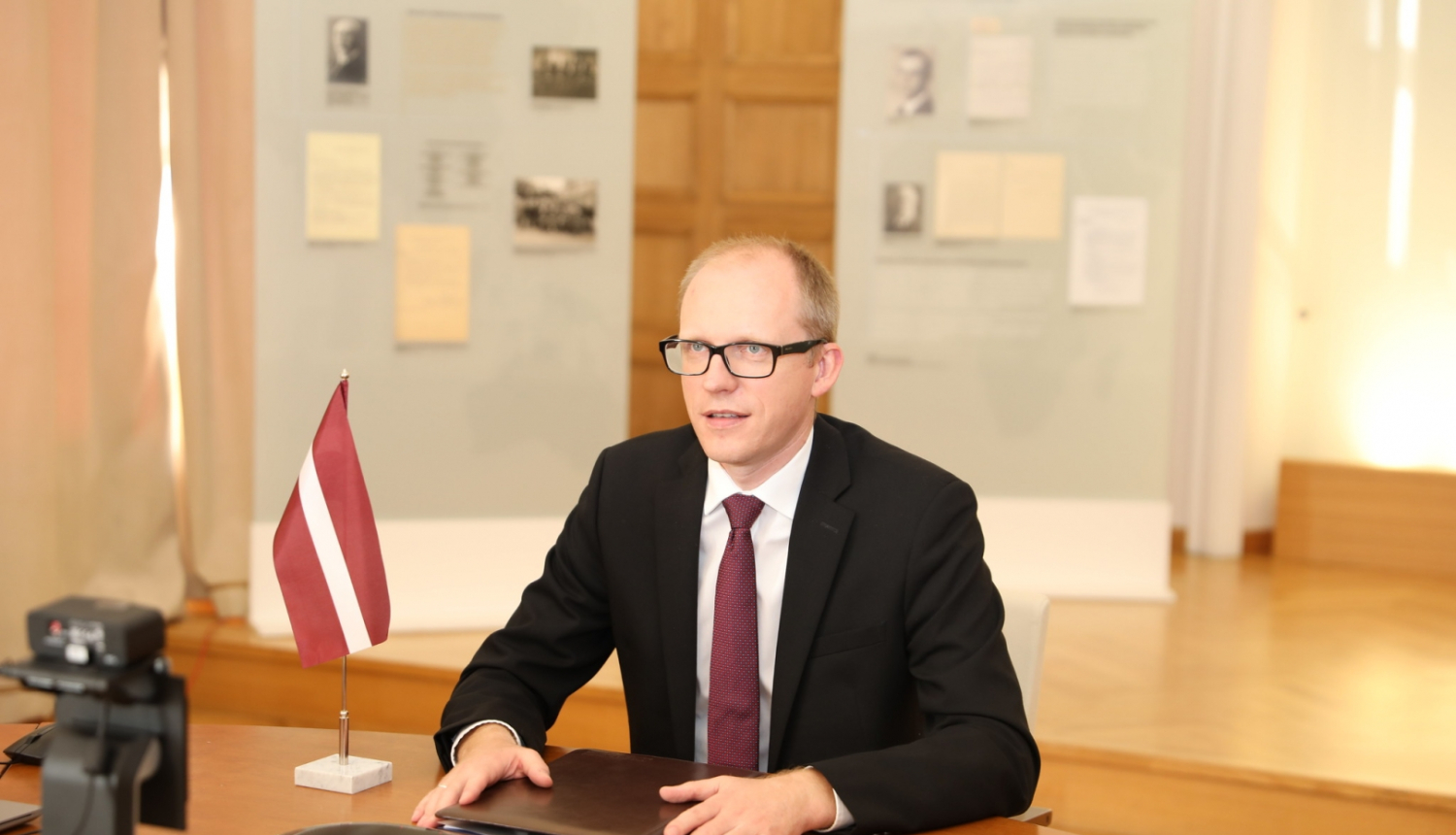 Valsts sekretārs