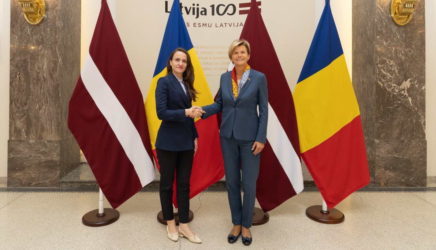 Ārlietu ministre Baiba Braže un Rumānijas ārlietu ministre Oana Coju