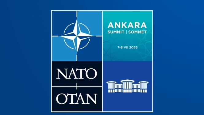 NATO samita logotips