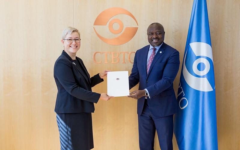 Latvian Ambassador presents her credentials to Executive Secretary of the Preparatory Commission for the Comprehensive Nuclear-Test-Ban Treaty Organization (CTBTO)