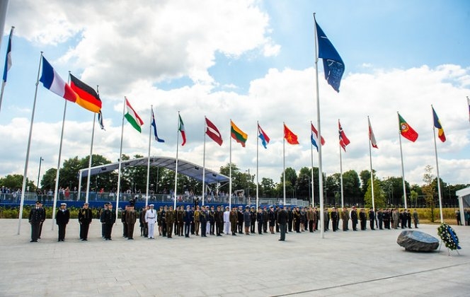 NATO Briseles samits