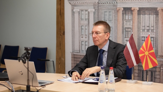 Latvijas un Ziemeļmaķedonijas ārlietu ministri pārrunā abu valstu divpusējās attiecības un Ziemeļmaķedonijas ES integrācijas jautājumus