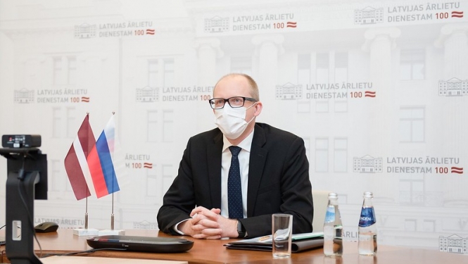 Latvian Foreign Ministry’s State Secretary, Andris Pelšs, meets the Ambassador of Russia, Yevgeny Lukyanov, during his farewell visit