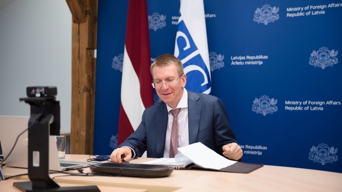 Ārlietu ministrs pārrunā aktuālo ar EDSO Augsto komisāru mazākumtautību jautājumos