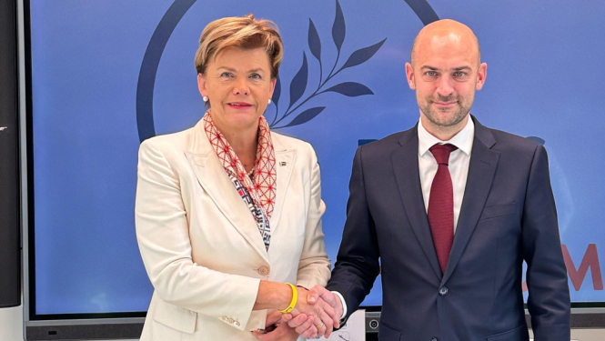 Ārlietu ministre Baiba Braže un Francijas ārlietu un Eiropas lietu ministrs Žans Noels Baro