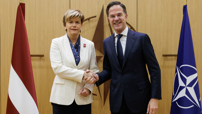 Ārlietu ministre Baiba Braže un NATO ģenerālsekretārs Marks Rute
