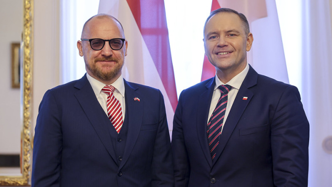 Vēstnieks Raimonds Jansons un Polijas Republikas prezidents Karols Navrockis