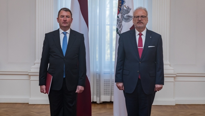 Akreditācijas vēstuli saņem Latvijas vēstnieks Indijā Juris Bone