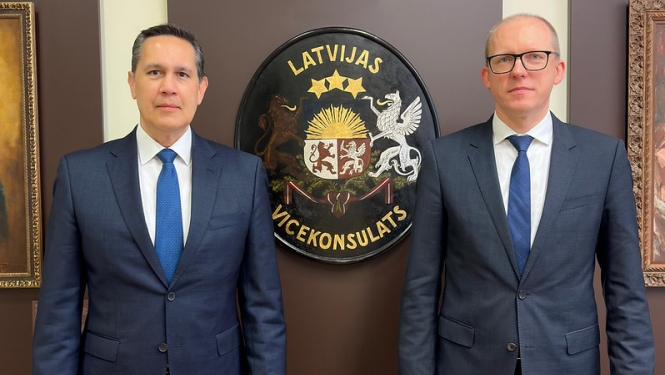 Valsts sekretārs Andris Pelšs pieņem akreditācijas vizītē Meksikas Savienoto Valstu vēstnieku Latvijā Alehandro Aldaju-Gonsalesu (Alejandro Alday Gonzalez)