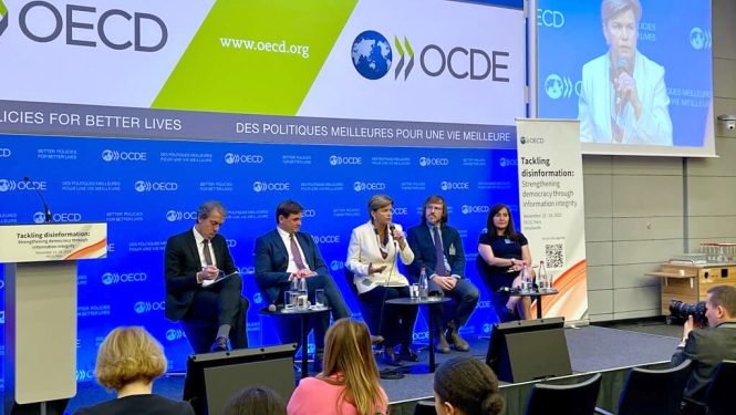 Speciālo uzdevumu vēstniece Baiba Braže piedalās OECD konferencē