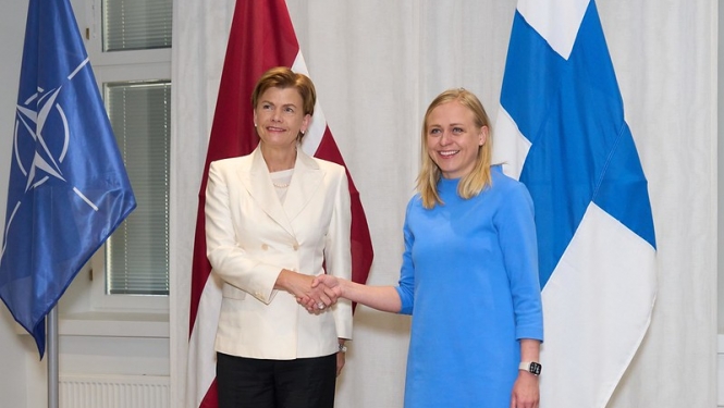 Baiba Braže un Elina Valtonen