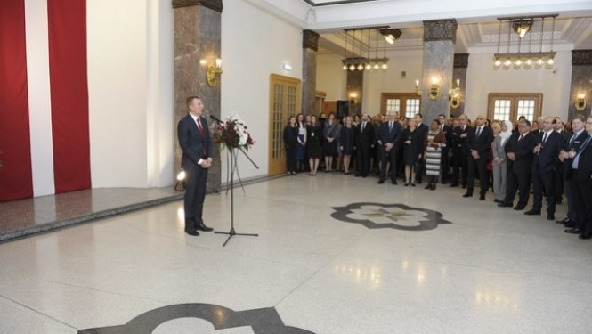 Ārlietu ministrijā atzīmē Latvijas Republikas starptautiskās de iure atzīšanas 96. gadadienu