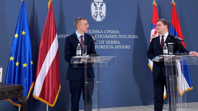 Edgars Rinkēvičs darba vizītē apmeklē Serbijas galvaspilsētu Belgradu
