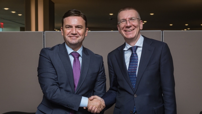 Edgars Rinkēvičs pateicas Ziemeļmaķedonijai par pievienošanos NATO paplašinātās klātbūtnes kaujas grupai Latvijā