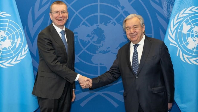 Ārlietu ministrs ar ANO ģenerālsekretāru pārrunā Krievijas atbildību par kara izraisīšanu Ukrainā