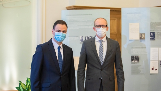 VS un Gruzija