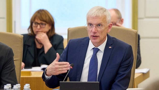Krišjānis Kariņš Ministru kabineta sēdē iepazīstina ar Ārpolitikas ziņojumu