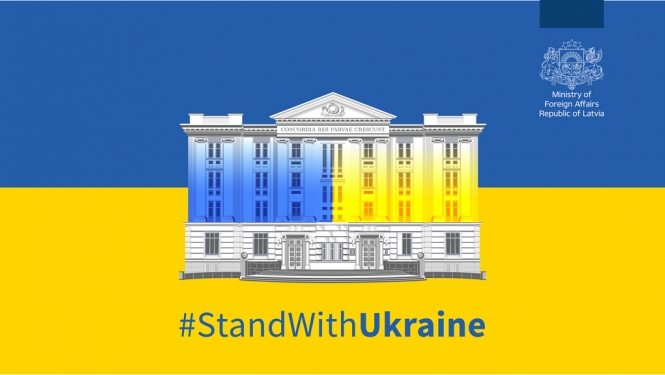 #StandWithUkraine