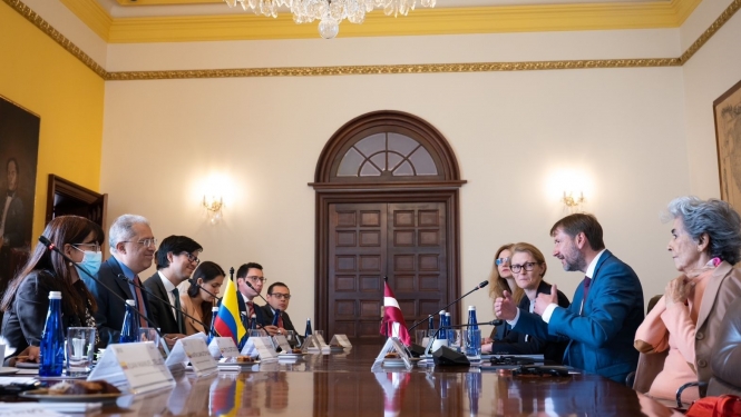 Politiskajās konsultācijās Kolumbijā vienojas stiprināt sadarbību