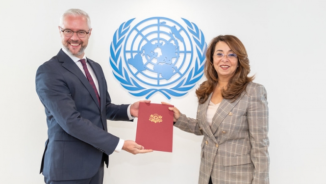 Raimonds Oškalns un Ghada Waly
