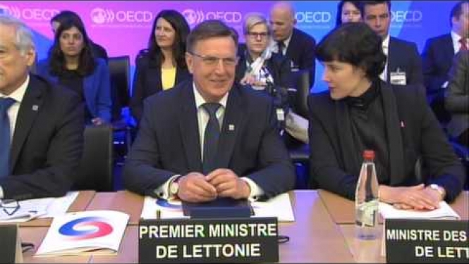 Latvia signs Agreement on Accession to the OECD