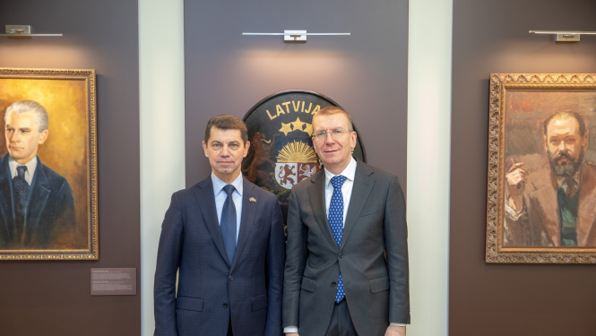 Ministrs unUkrainas vēstnieks atvadu vizītē