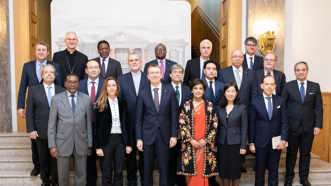 Latvian Foreign Minister meets with non-resident Ambassadors to Latvia