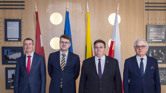 E. Rinkēvičs Tallinā akcentē nepieciešamību turpināt ciešu koordināciju Covid-19 ierobežojošo pasākumu atcelšanā Baltijas reģionā