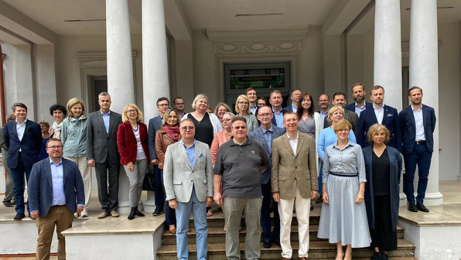 Latvijas un Lietuvas ārlietu ministriju vadība pārrunā kopīgu stratēģiju Covid-19 krīzes pārvarēšanā