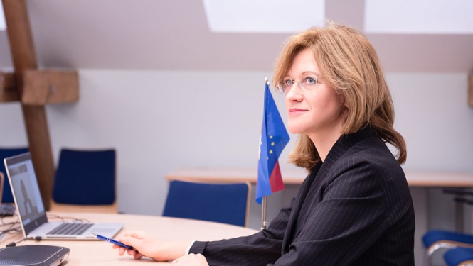 Z.Kalniņa-Lukaševica: Latviju uztrauc mākslīgu tirdzniecības barjeru celšana