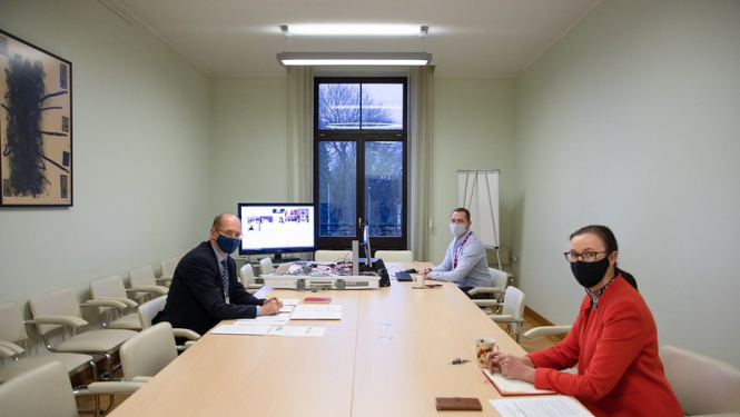 Baltijas, Ziemeļvalstu un ASV pārstāvji uzsver transatlantiskās vienotības nozīmi