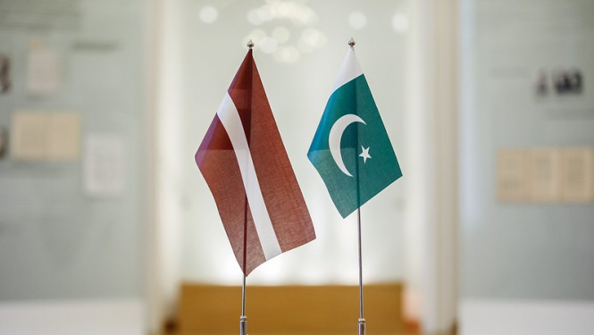 Valsts sekretārs ar jauno Pakistānas vēstnieku pārrunā divpusējo sadarbību