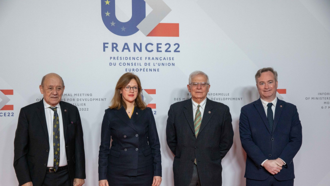 Zanda Kalniņa-Lukaševica ES Ārlietu padomē 