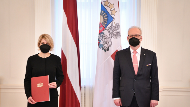 Valsts prezidents Egils Levits pasniedza akreditācijas vēstuli Latvijas Republikas ārkārtējai un pilnvarotajai vēstniecei Grieķijas Republikā Ievai Briedei