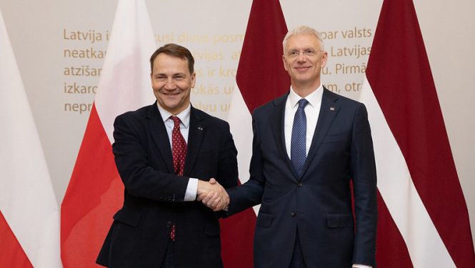 K.Kariņš un Pol.ārl.min.