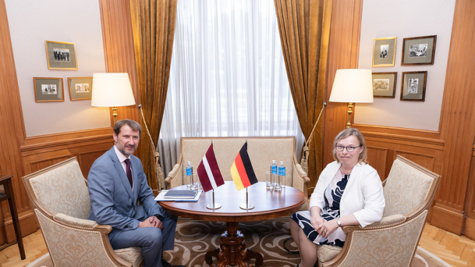 jaunā Vācijas vēstniece