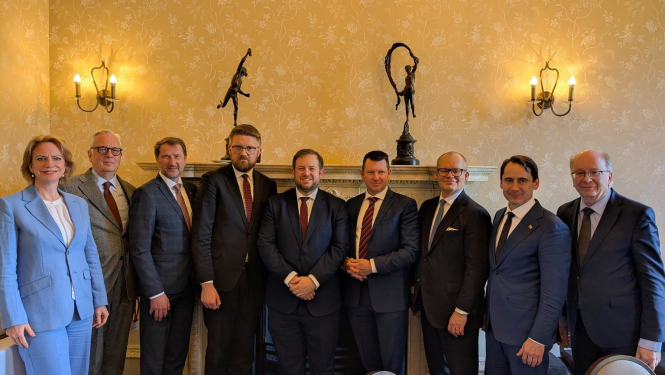 "Aurora Forum" dalībnieku kopbilde