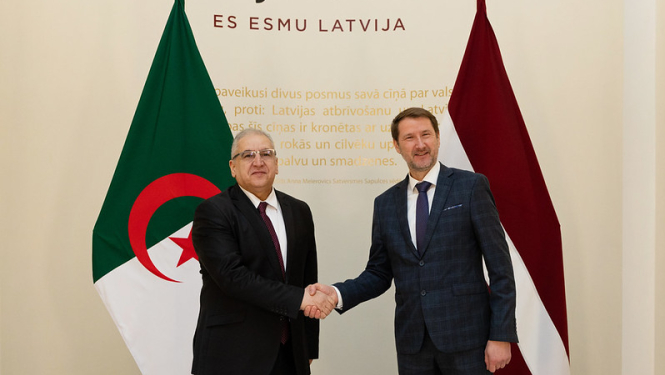 Valsts sekretārs Andžejs Viļumsons un Alžīrijas Ārlietu ministrijas valsts sekretārs Luniss Magramans