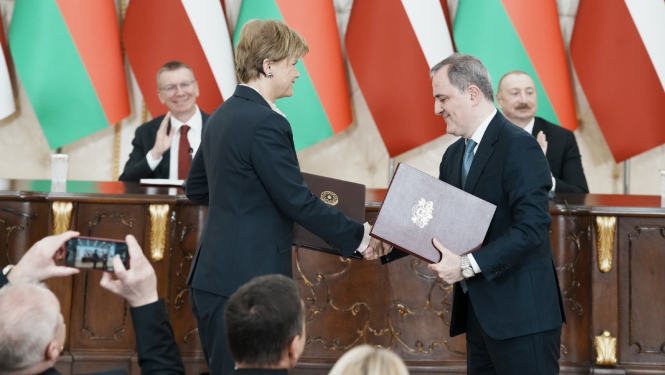 Ārlietu ministri paraksta Latvijas–Azerbaidžānas Ārlietu ministriju saprašanās memorandu