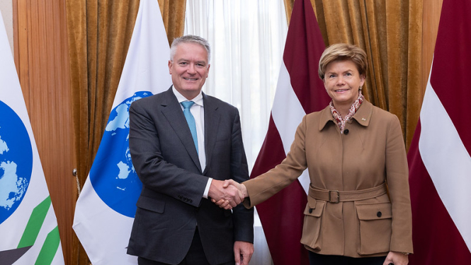 Ārlietu ministre Baiba Braže un Ekonomiskās sadarbības un attīstības organizācijas (OECD) ģenerālsekretārs Matiass Kormans